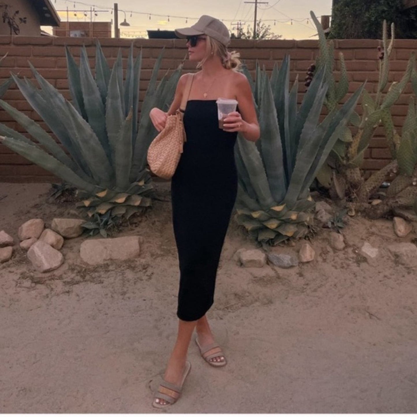 🆕 Blue Blush black sweater tube maxi dress SZ MED