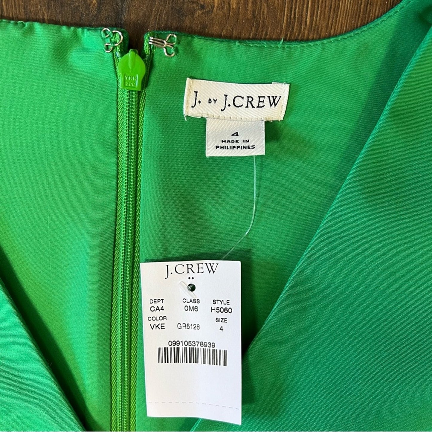 🆕 J. Crew cap sleeve v neck dress SZ 4