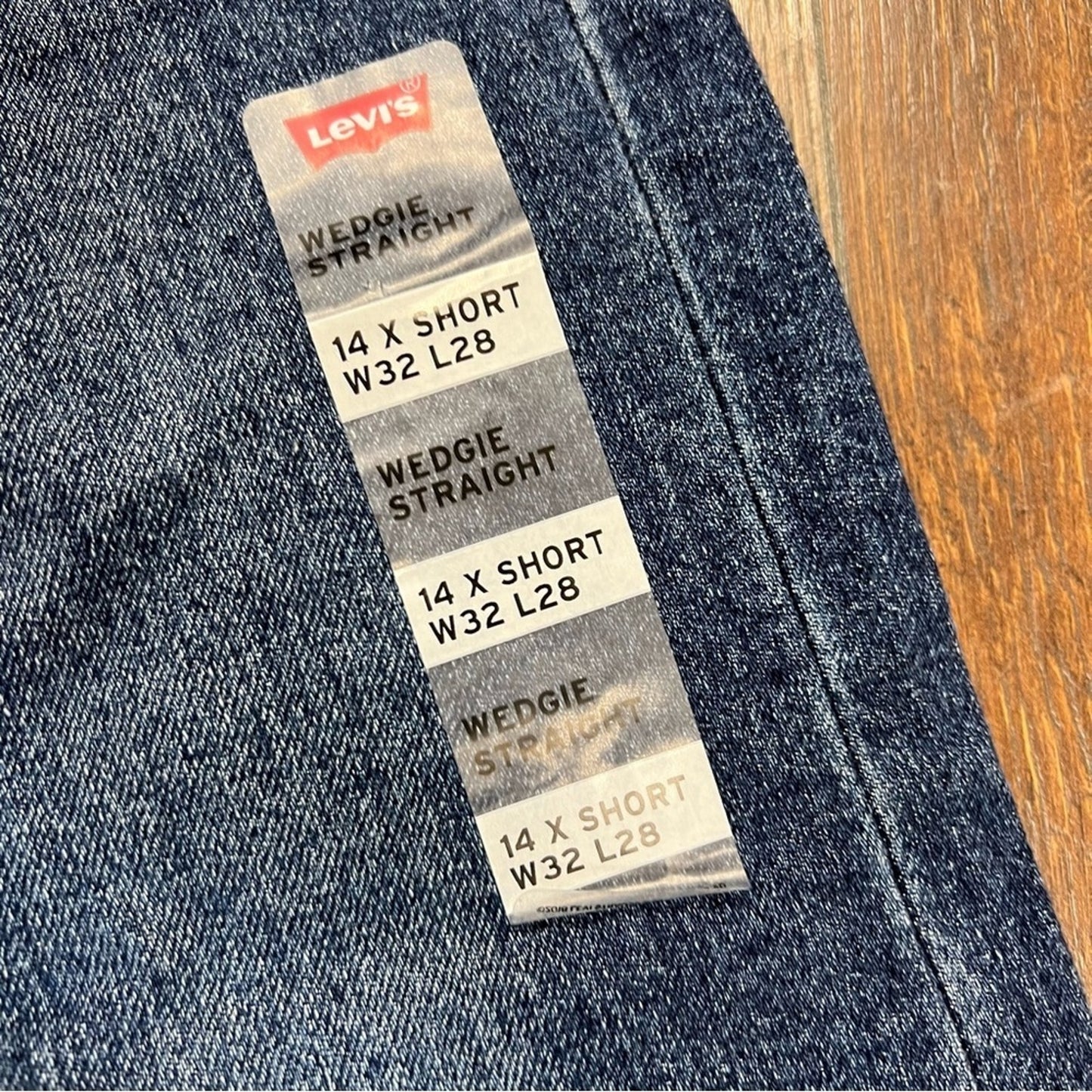 NWT Levi's Premium Straight Fit Jeans SZ 32/14 XShrt