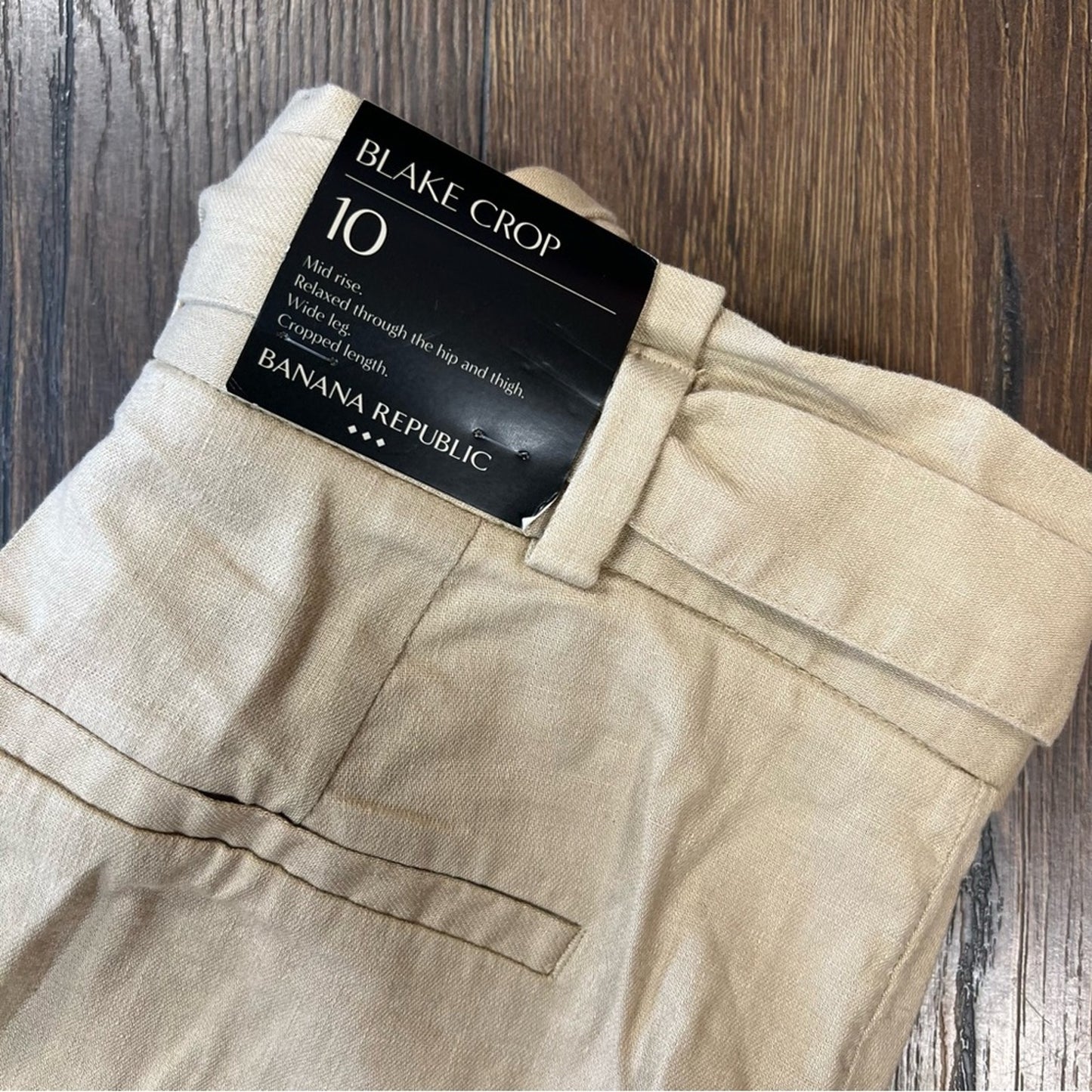 🆕 Banana Republic midrise wide leg crop SZ 10