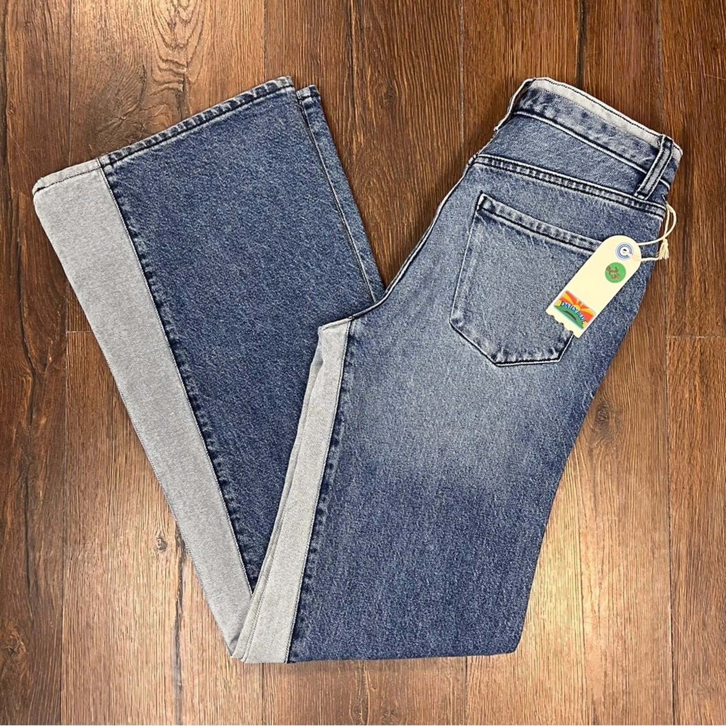 NWT Daily Blue Virgo Two Tone Wide-Leg Jeans‎ SZ 25