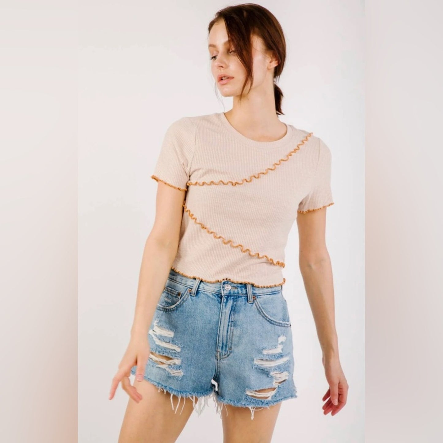 New In Tan Ruffle Tee SZ LG
