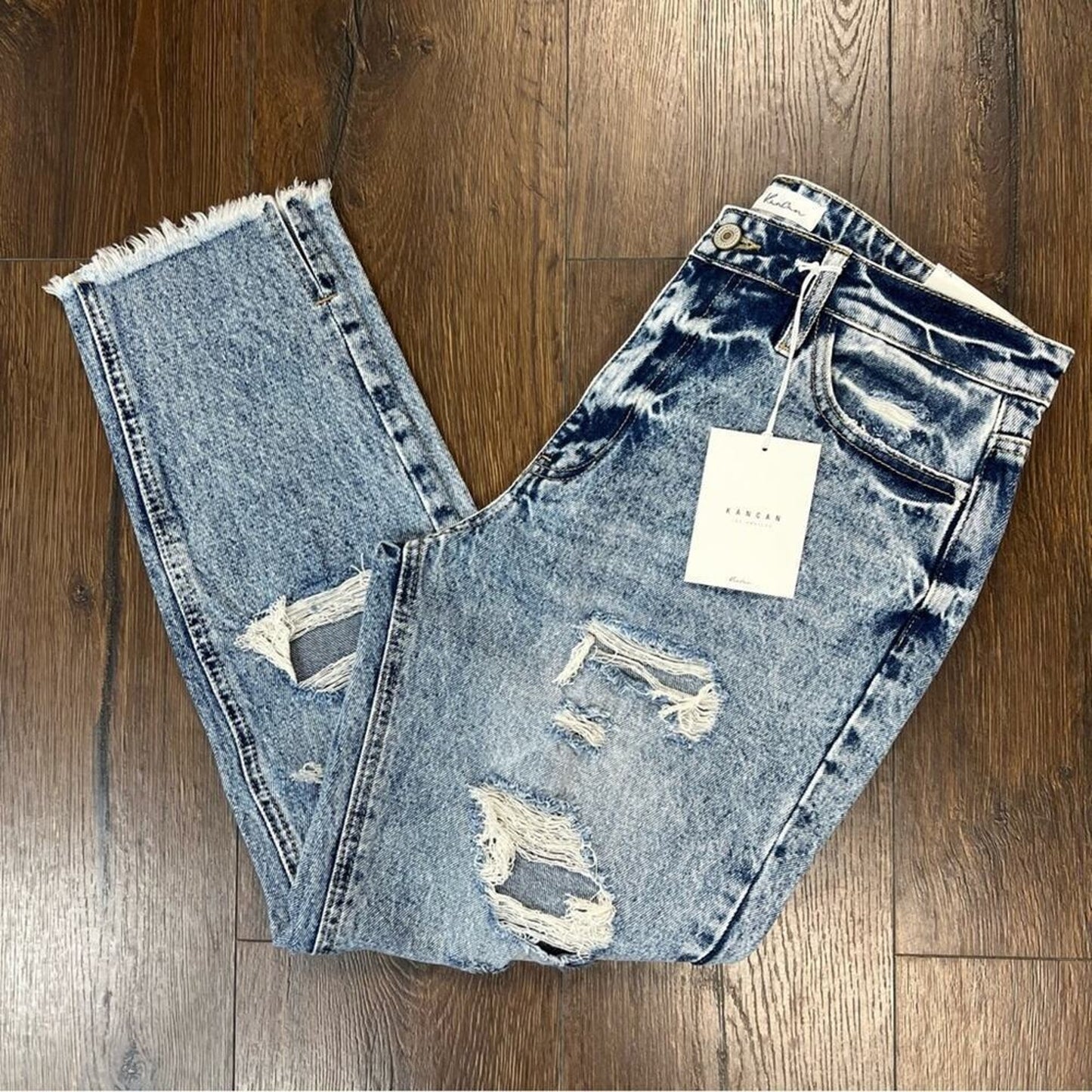 🆕 KanCan Collie High Rise‎ Distressed Mom Jean SZ 11/29