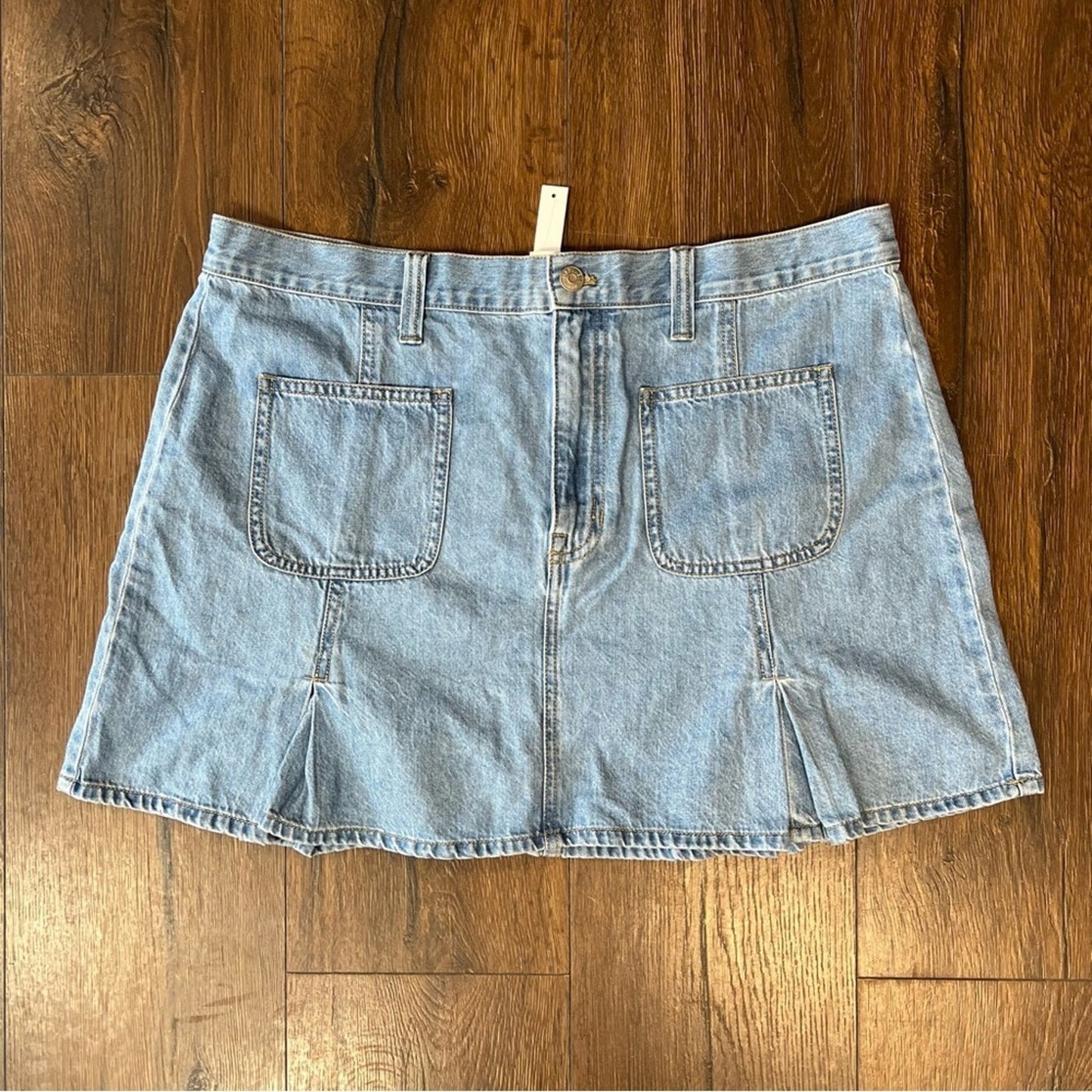🆕 Madewell Pleated Denim Mini Skirt in Stilecrost Wash SZ 31/10