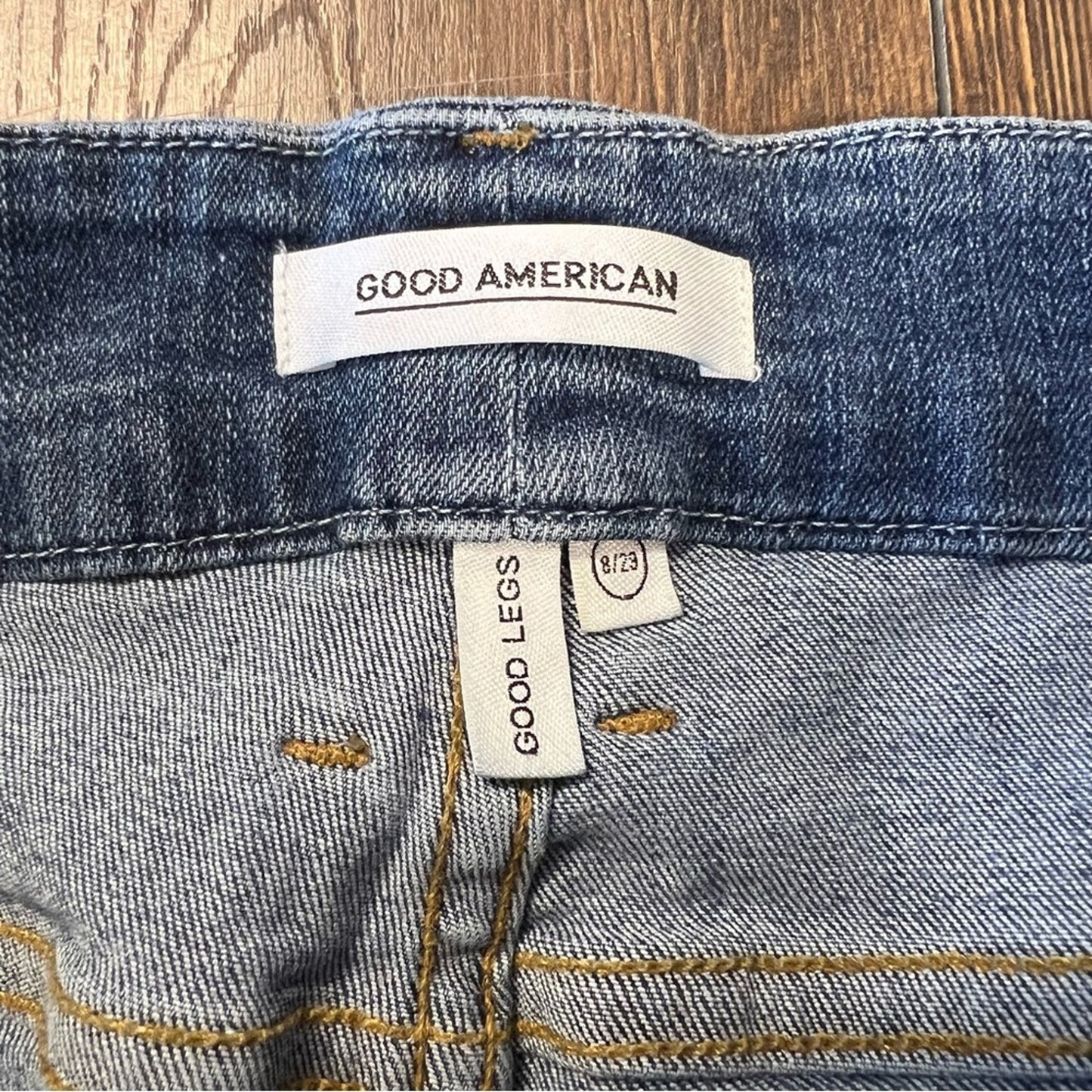 Good American good legs jeans SZ 8/29