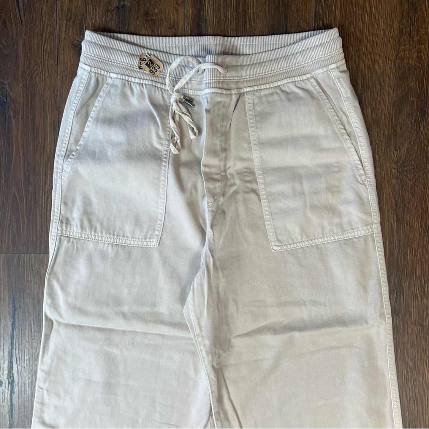 Gap khakis wide leg drawstring pant SZ MED