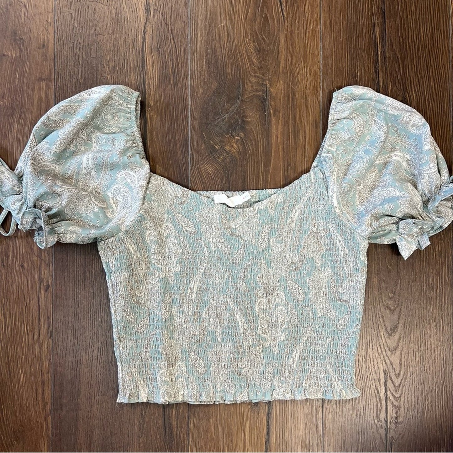 LUSH paisley top SZ MED