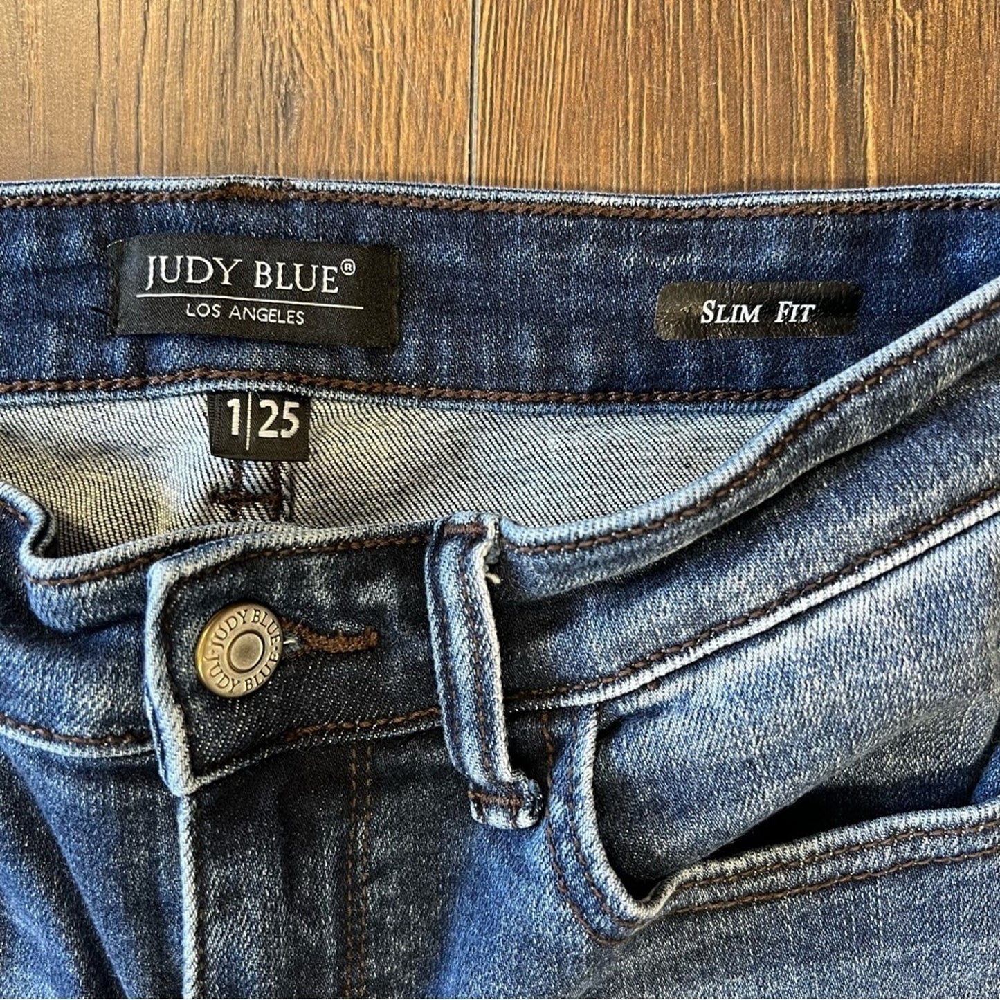 Judy Blue Love Story Dark Wash Cuffed Slim Fit SZ 1/25