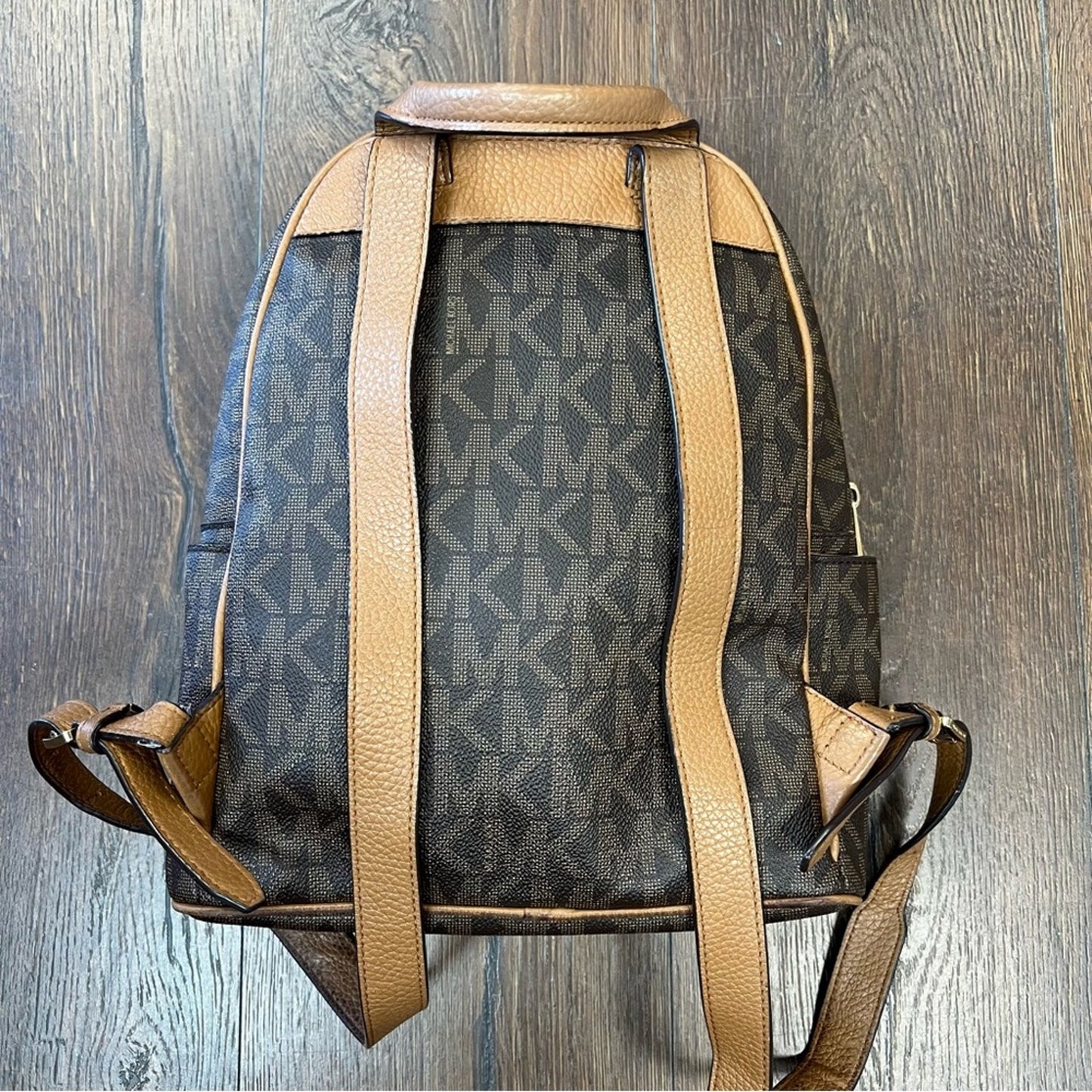 Micheal Kors abbey jet set backpack