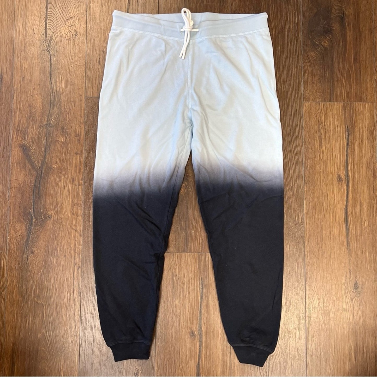 Leallo ombre Gibson sweatpants SZ MED