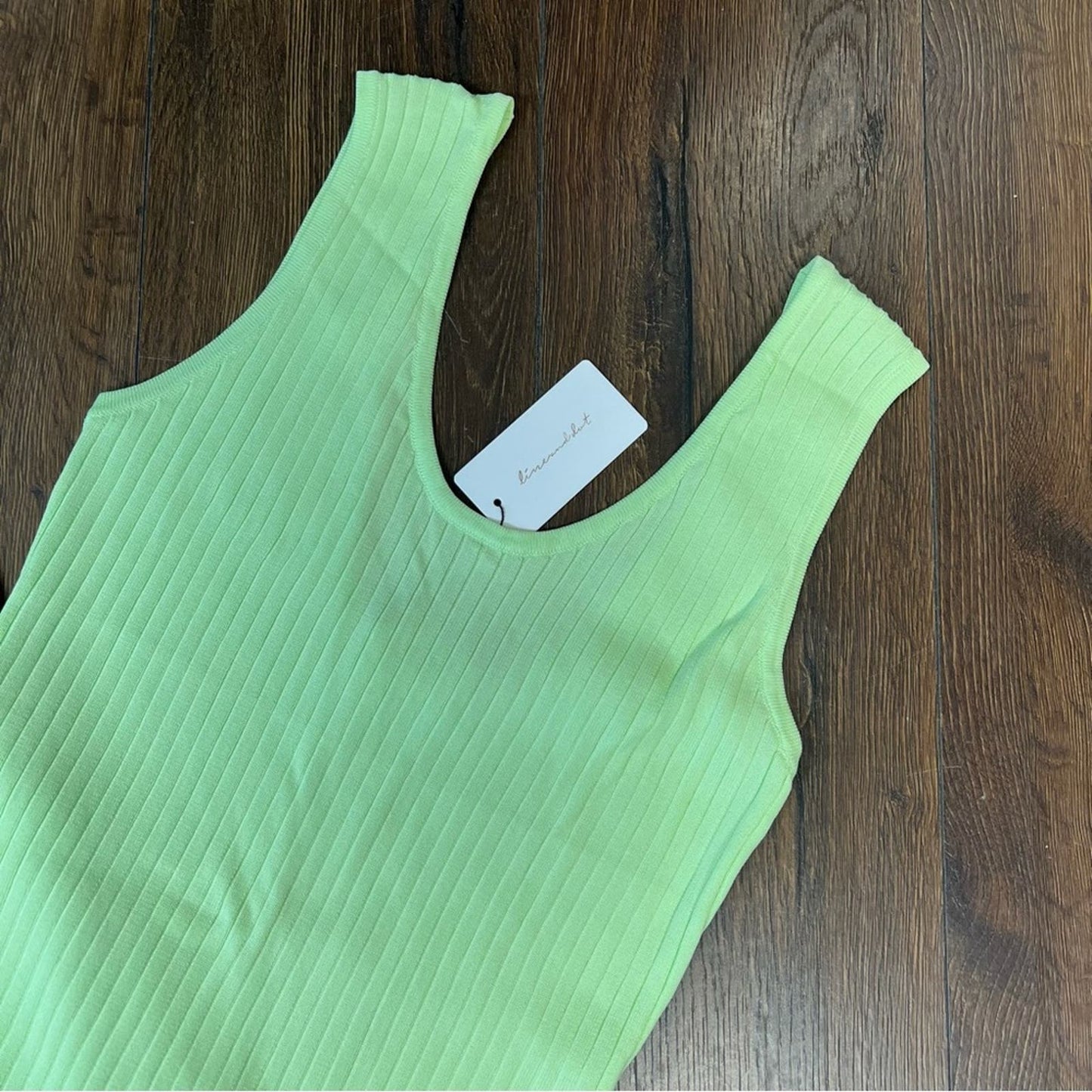 🆕 Line & Dot Halo Knit Maxi Dress in Lime SZ MED