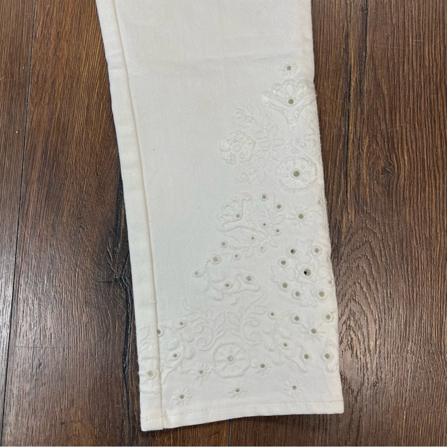 Tory Burch Keira Straight-Leg White Rinse Wash Jeans SZ 26/2