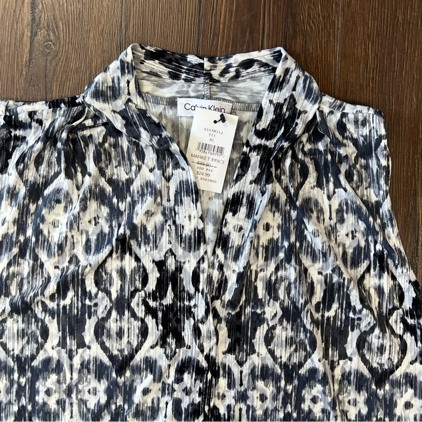 NEW Calvin Klein sleeveless blouse SZ LG