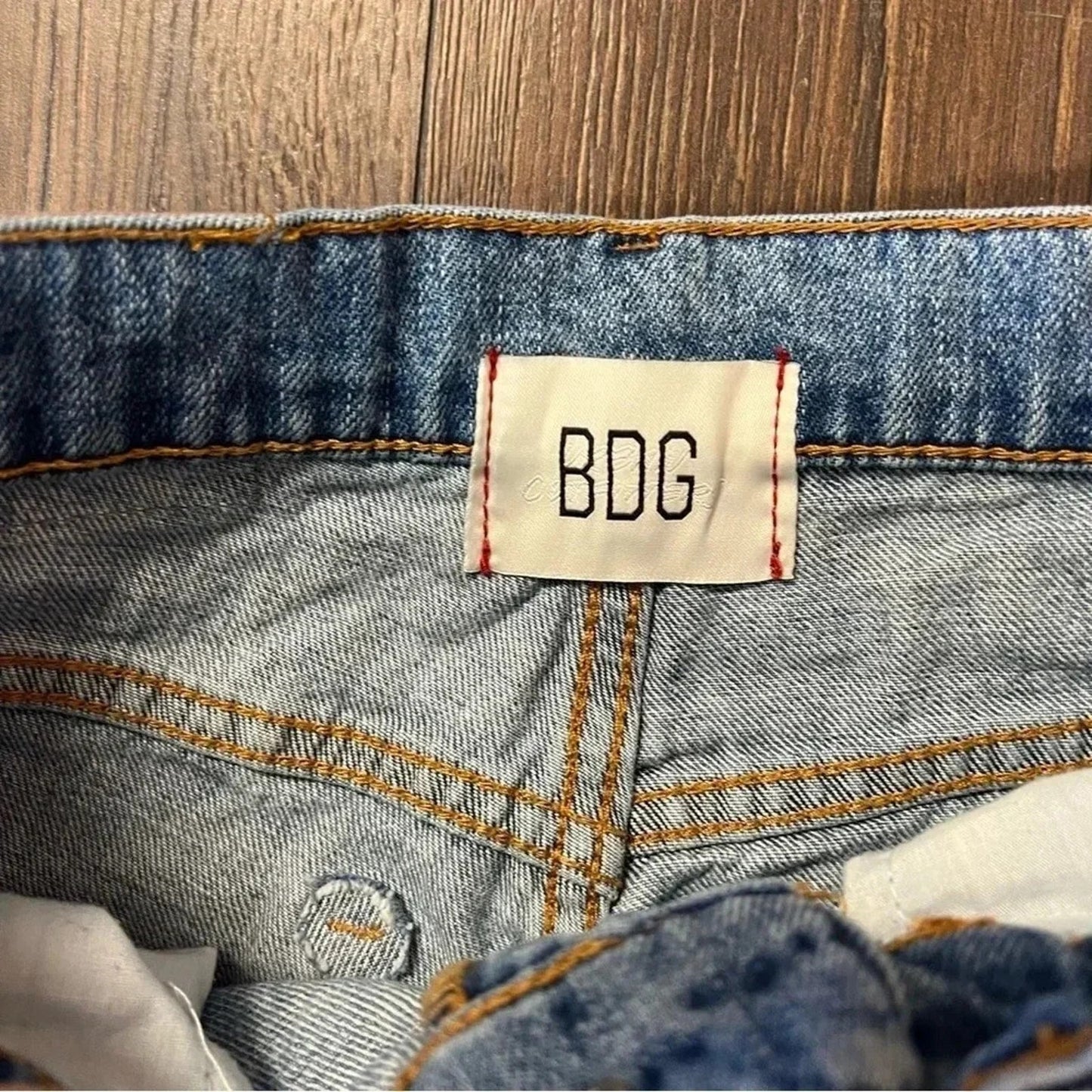 BDG by urban outfitters, distressed, cowboy Jean‎ SZ 25/0