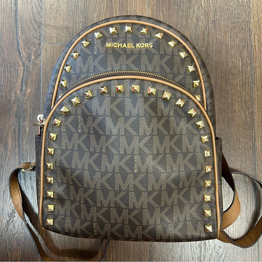 Micheal Kors abbey jet set backpack