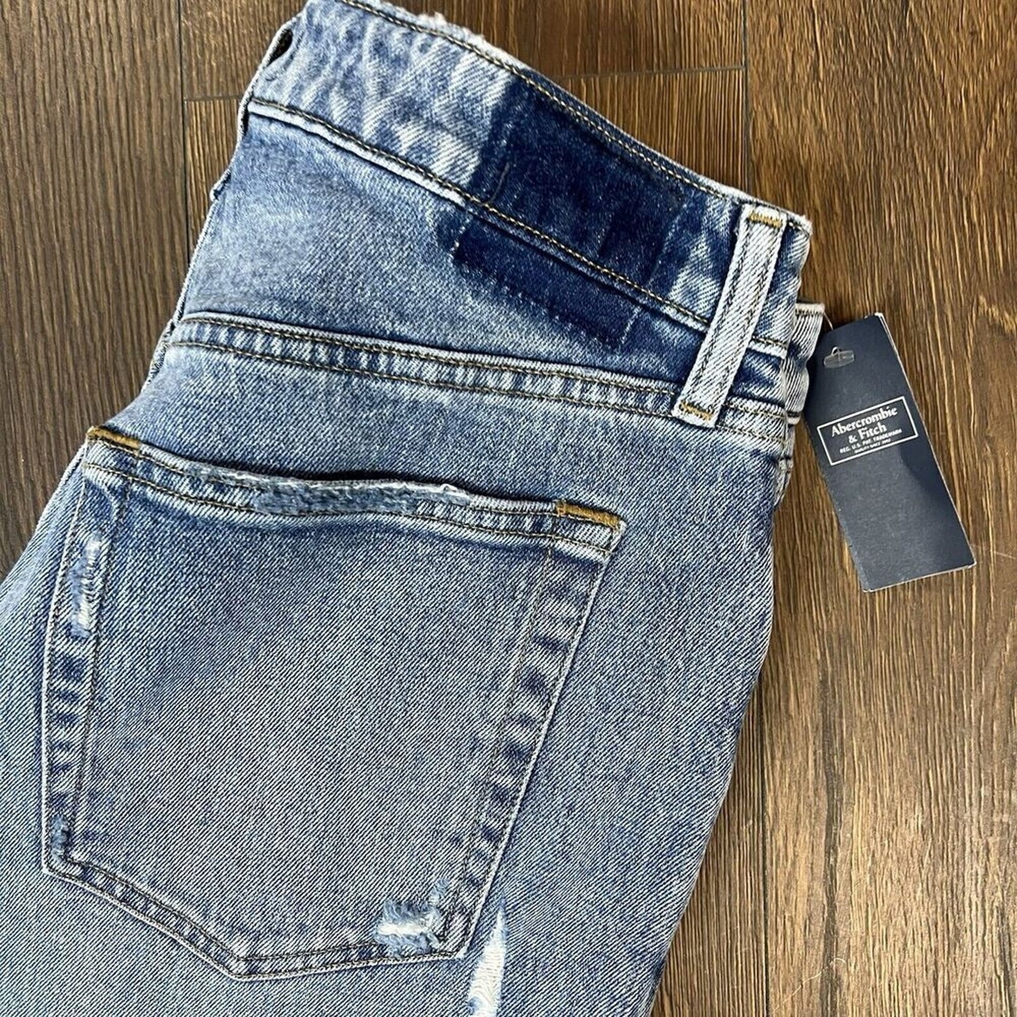 Abercrombie & Fitch High Rise Dad Jean Size 12S‎