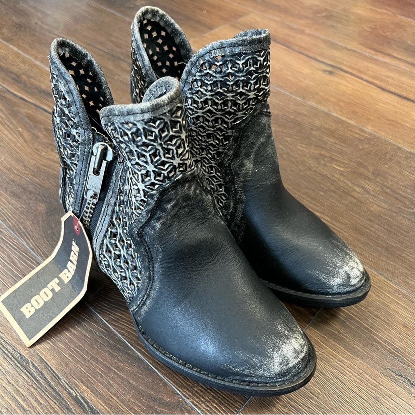 🆕 boot barn Circle G laser cut out ankle western boots SZ 6.5