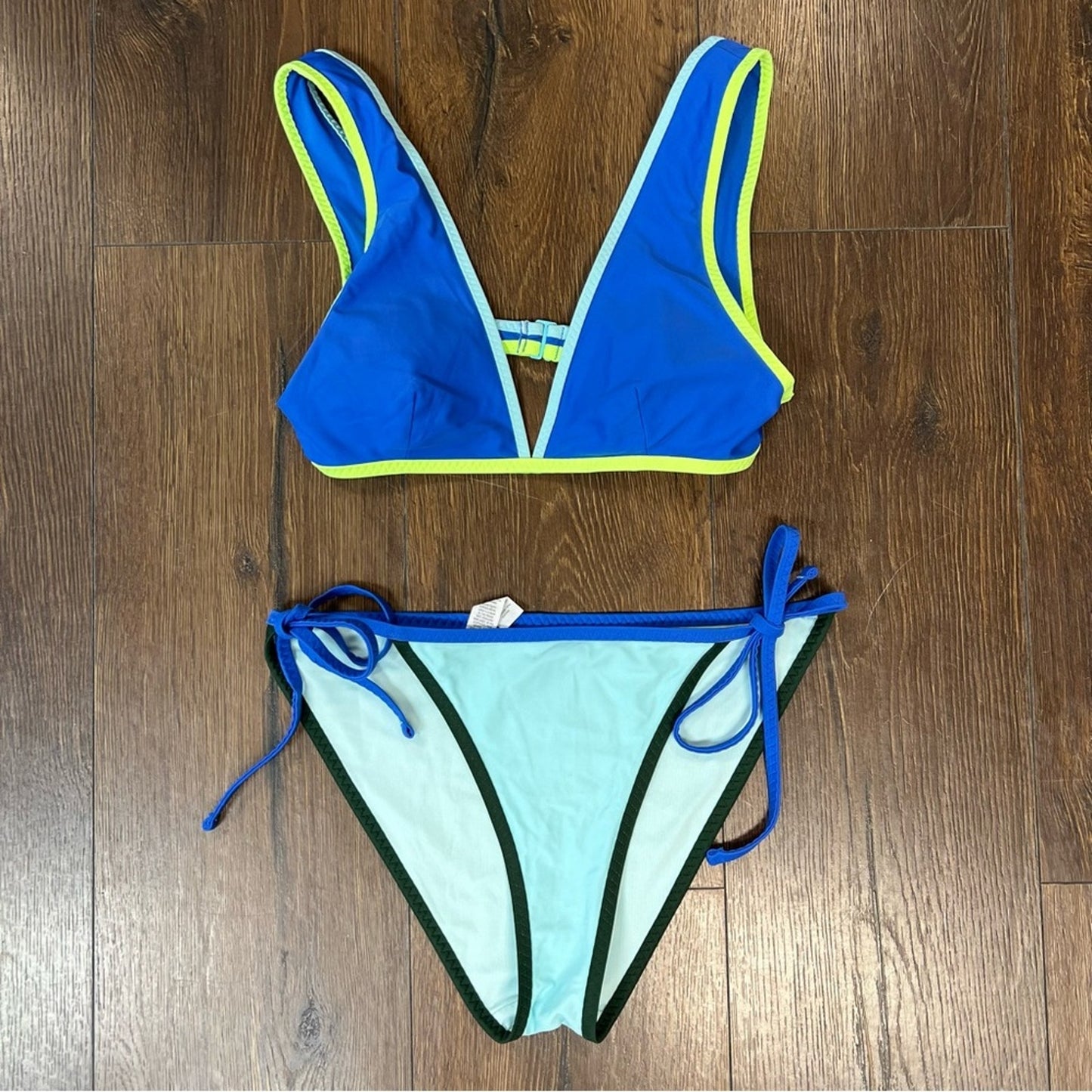 Aerie cheeky hi-cut string tie side bikini SZ SM (Top) LG (bottom)