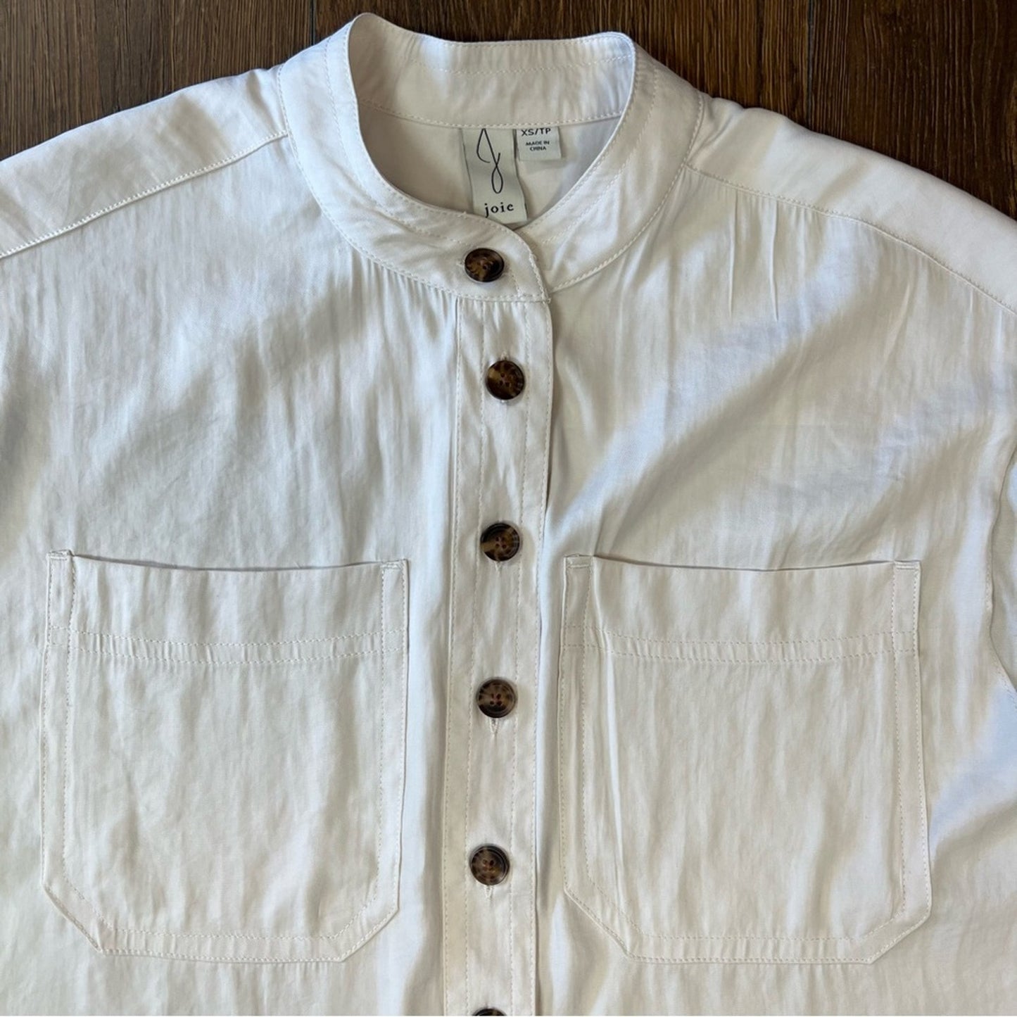 Joie ivory button up blouse SZ XS