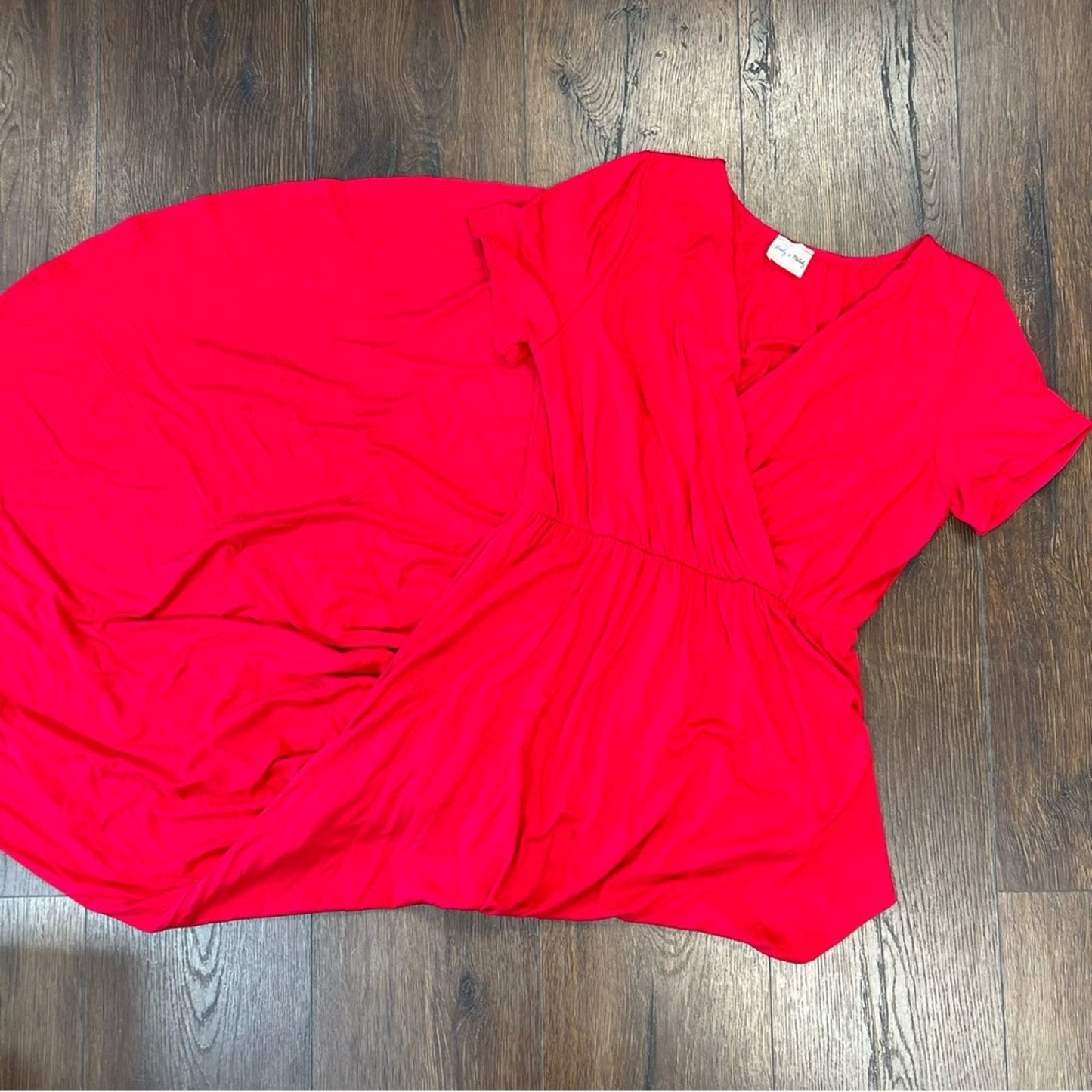 Lovely melody high low red maxi dress SZ MED