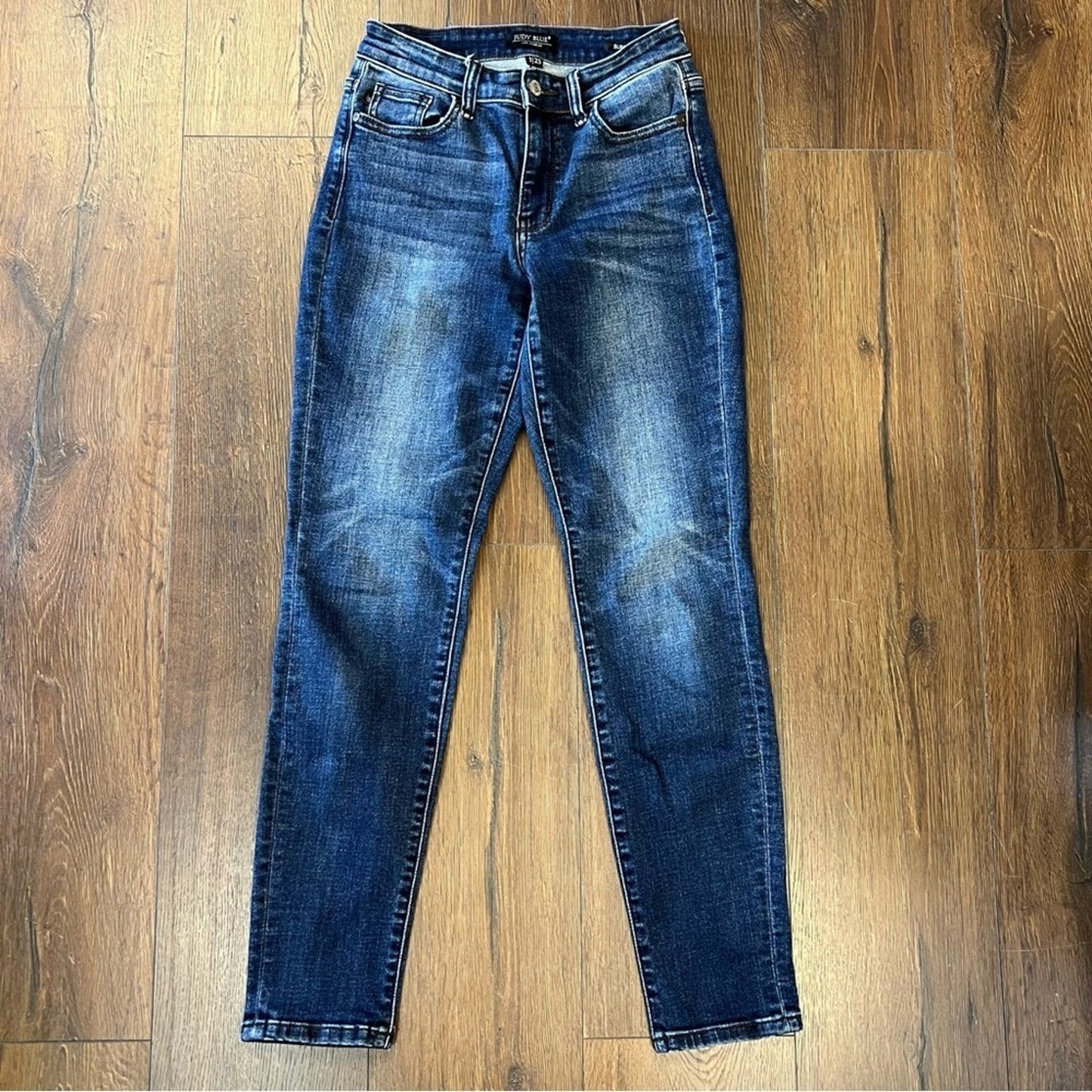 Judy Blue Love Story Dark Wash Cuffed Slim Fit SZ 1/25