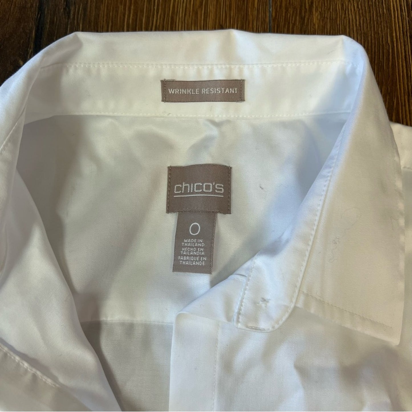 Chico’s wrinkle resistant sateen tunic button down SZ 0/4