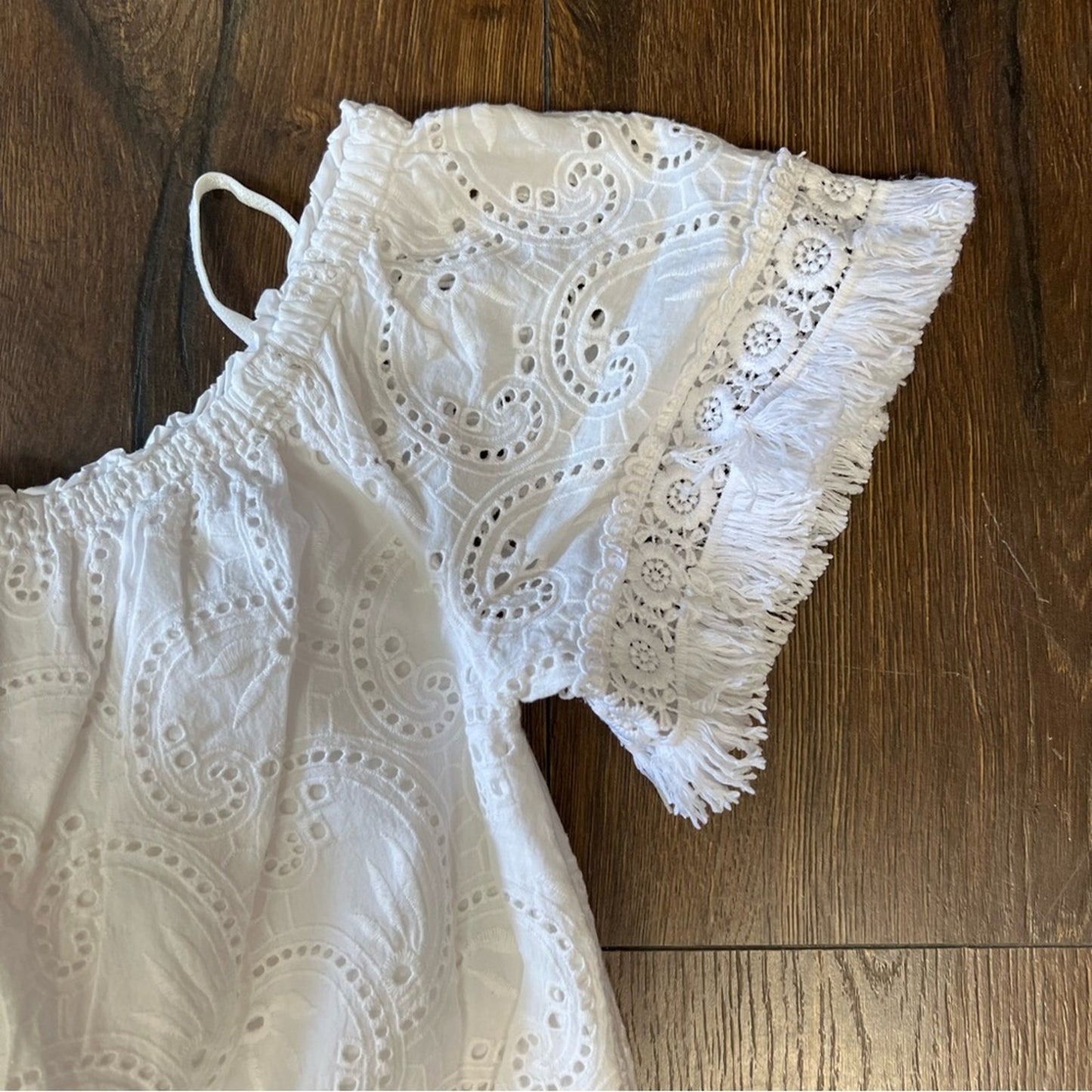 Lilly Pulitzer Shanelle Resort White Swirl Eyelet Off Shoulder Sash SZ MED