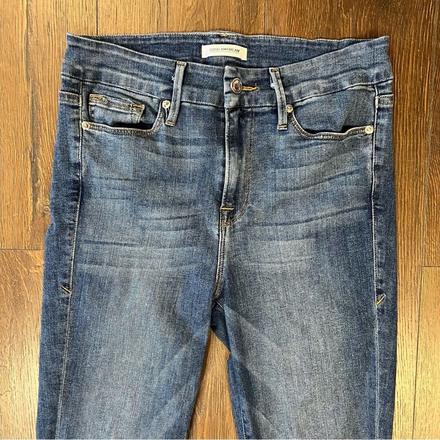 Good American good legs jeans SZ 8/29