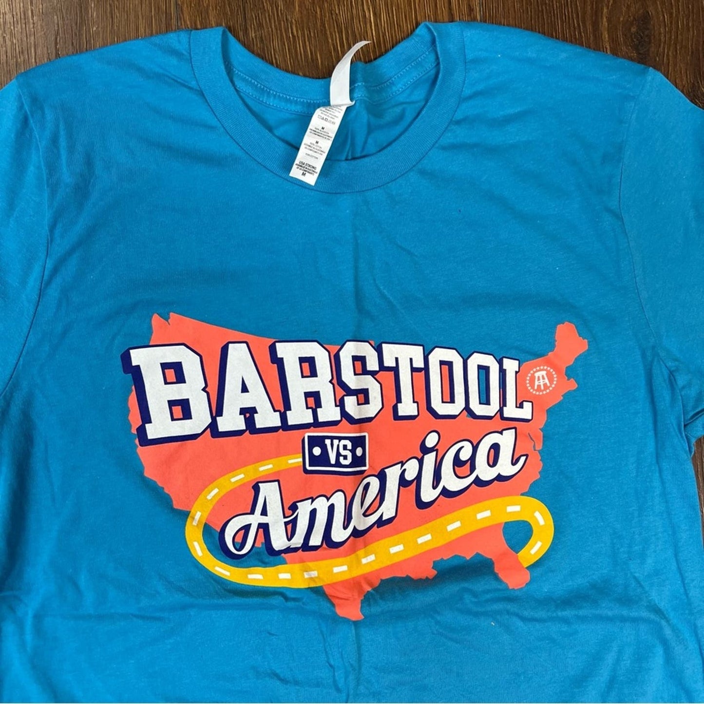 Canvas “Barstool of America” tee SZ MED