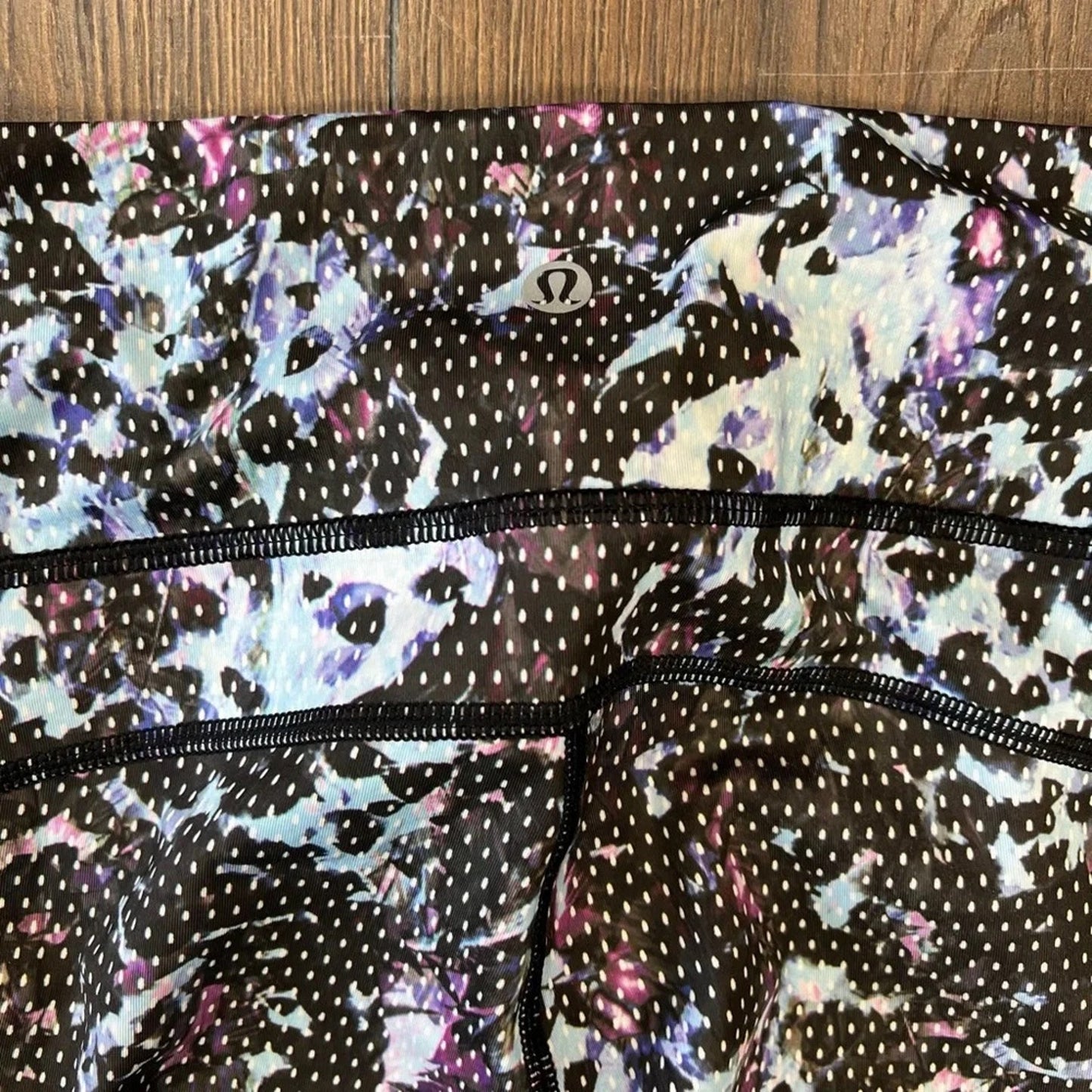 Lululemon‎ Top Speed Crop *Full-On luxe SZ 8
