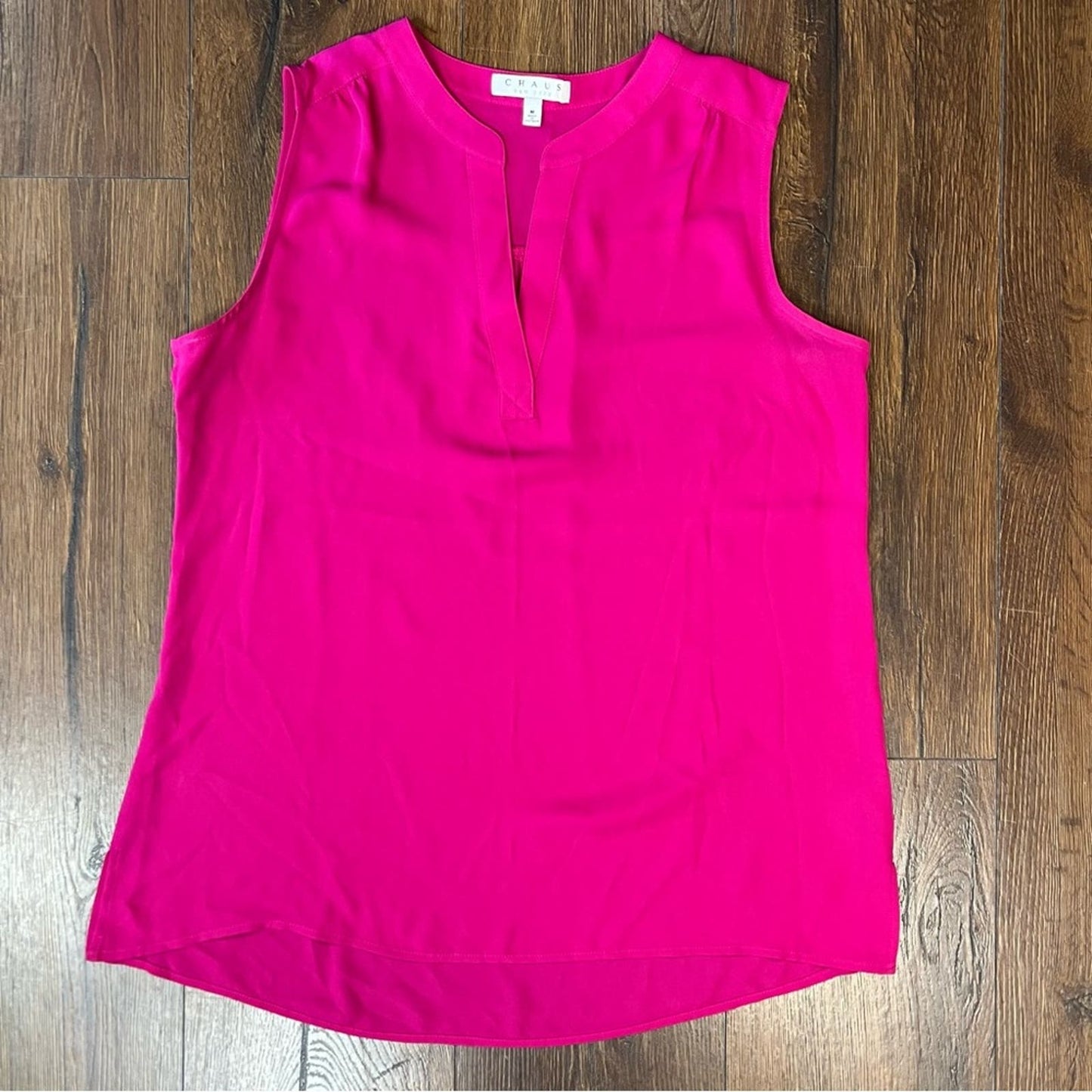 Chaus Bright Pink V-neck sleeveless Blouse SZ MED