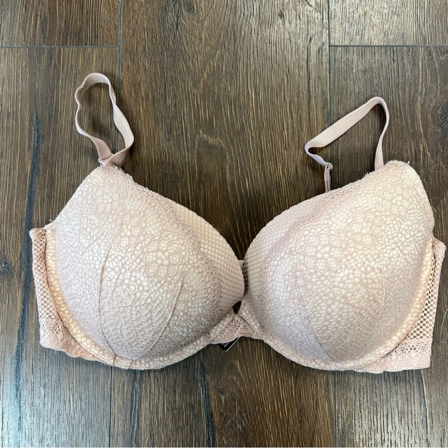 Victoria Secret Bra SZ 36D