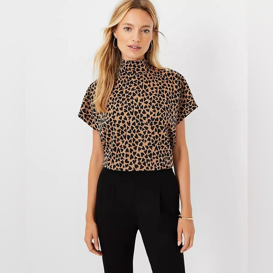 Ann Taylor Heart Shoulder Button Mock Neck top SZ MED