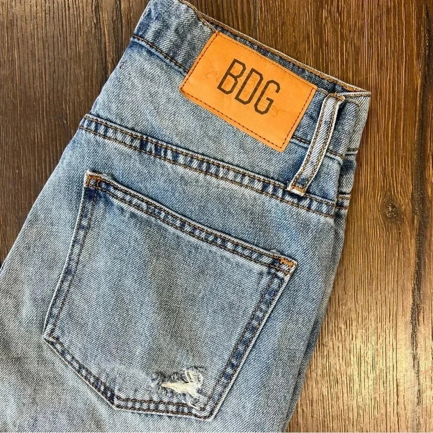BDG by urban outfitters, distressed, cowboy Jean‎ SZ 25/0