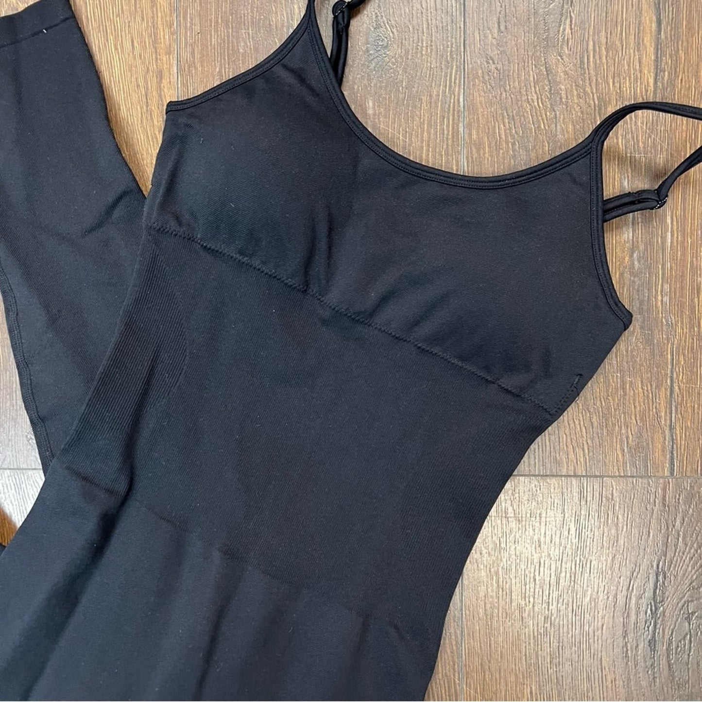 Viral Strappy Seamless Jumpsuit SZ MED