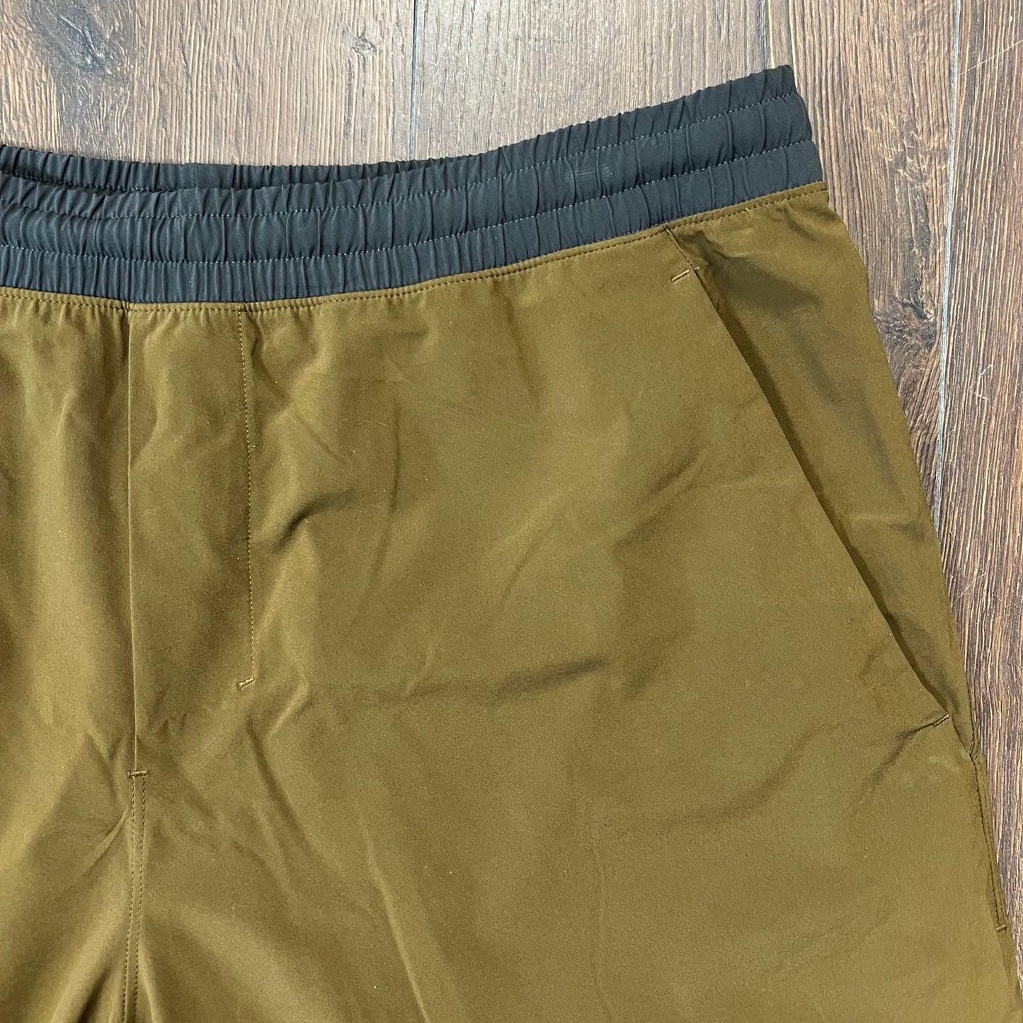 Men's Lululemon Shorts XL