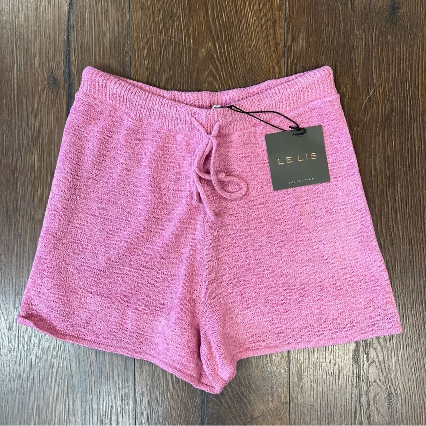 🆕 Le Lis pink sweater shorts SZ XS