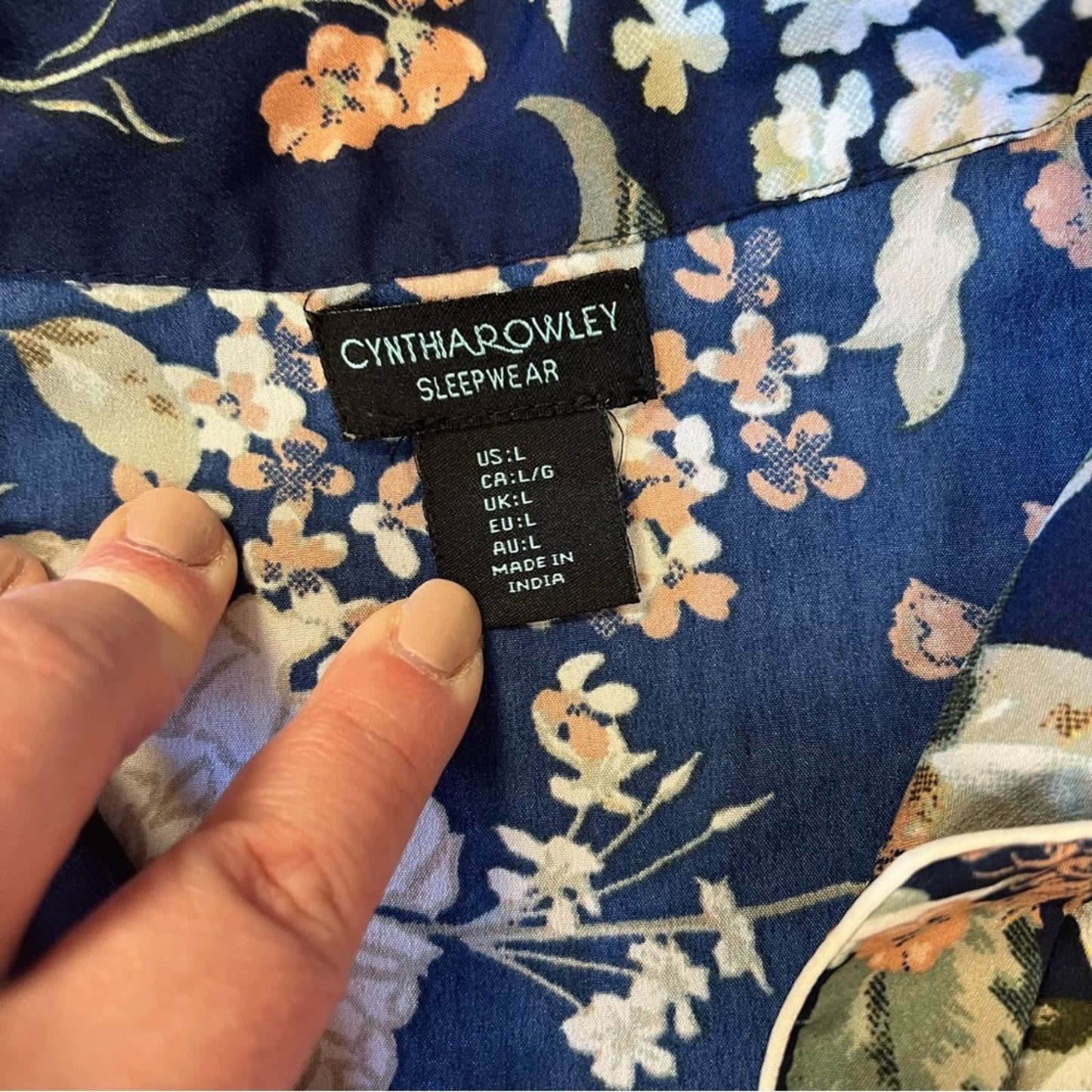 Cynthia Rowley navy floral pajama set SZ LG