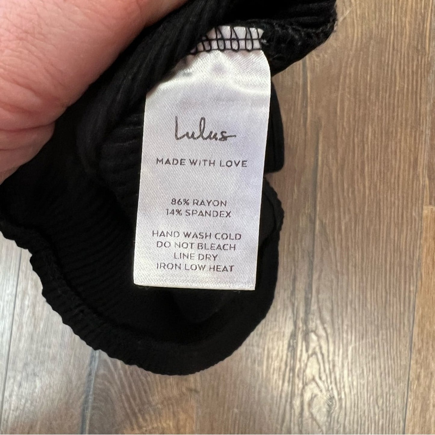 Lulu’s black ribbed cutout dress SZ LG