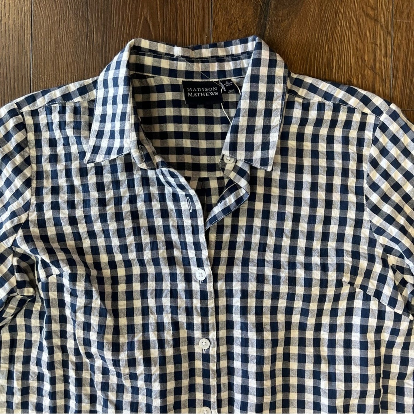 Madison and Mathews navy and white gingham button-down SZ SM