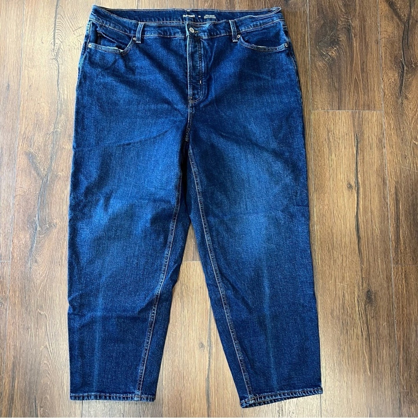 Old Navy extra high-rise sky high straight jeans SZ 20