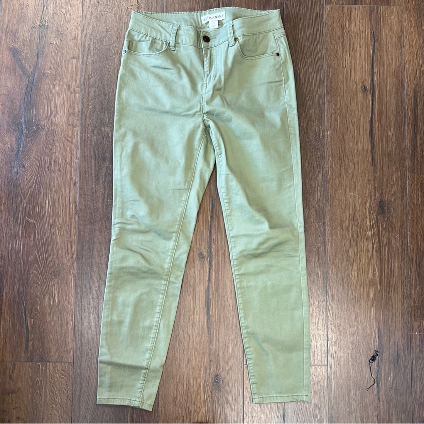 Artisan Olive skinny leg pants SZ 4