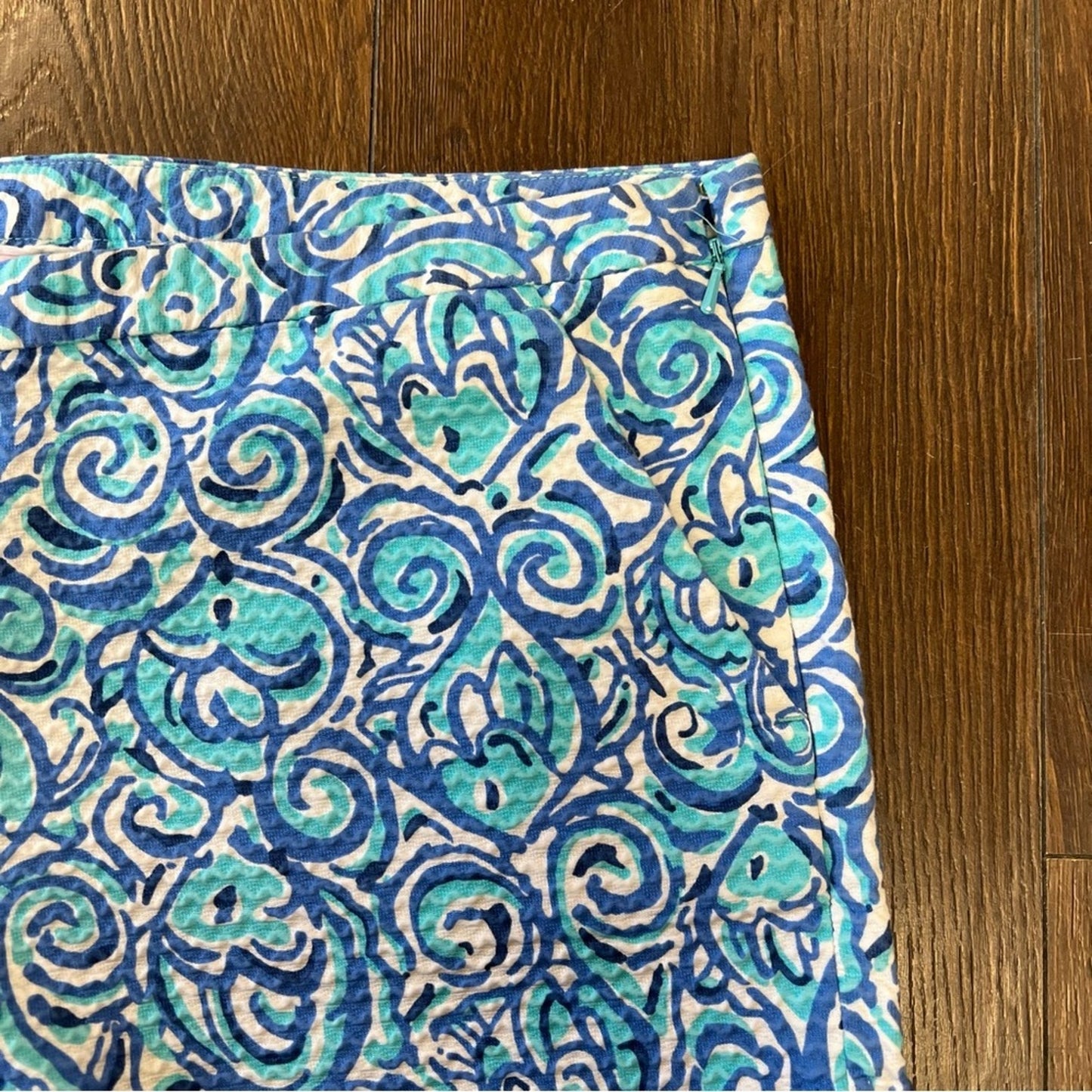 Lilly Pulitzer Adie Chasing Tail Fish Shorts SZ 12