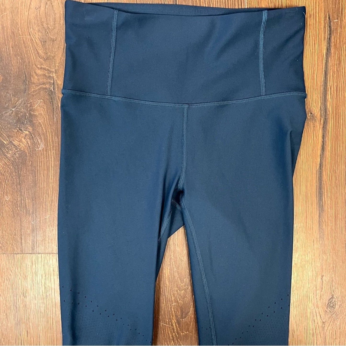 Lululemon Women’s Zoned In Tight *27" Night Diver SZ‎ 8