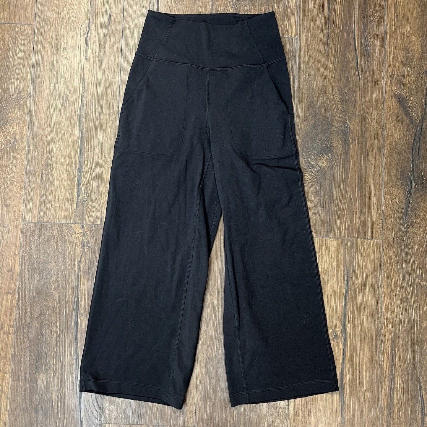 Lululemon Align High-Rise Wide Leg Crop 23" Black SZ 4