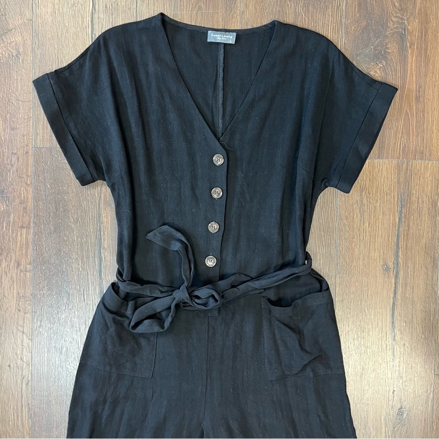 Sweet Lovely black linen blend romper SZ LG