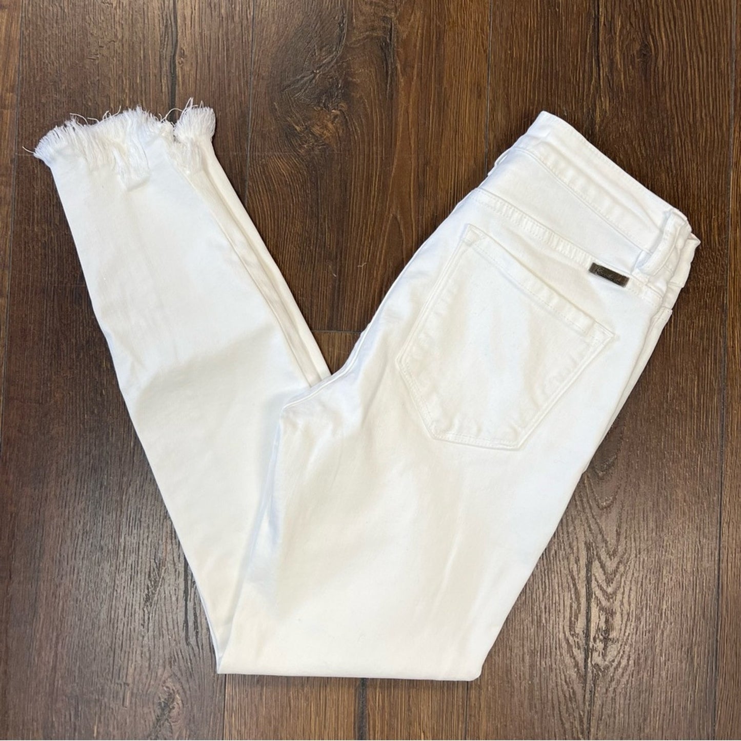 KanCan Mid Rise Hem Detail White Ankle Skinny Jeans SZ 5/26