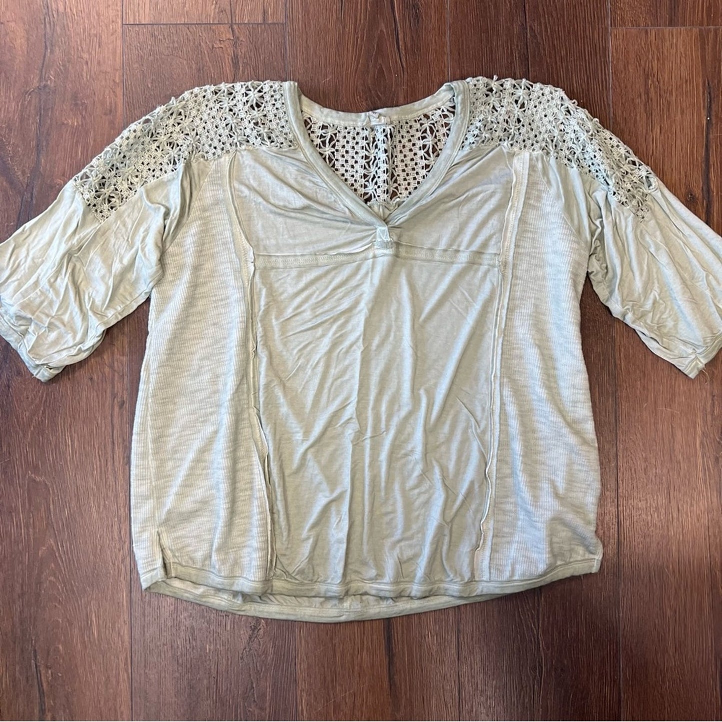 POL Boho crochet sleeve top SZ MED