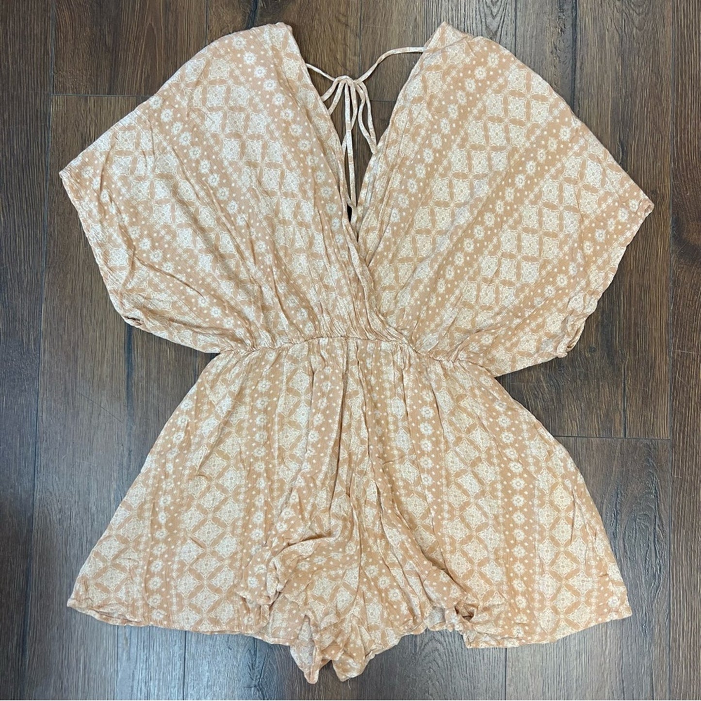 Final touch boho shorts romper SZ LG