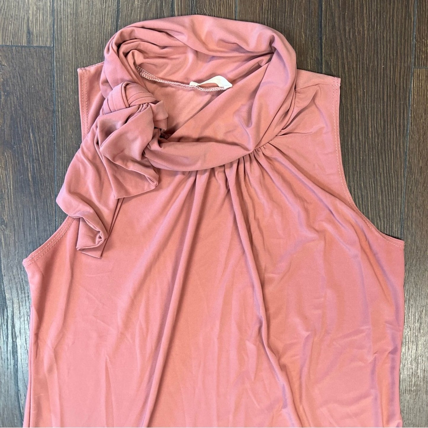 Prospect Boulevard Marv neck tied tank SZ LG